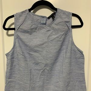 sleeveless light blue top